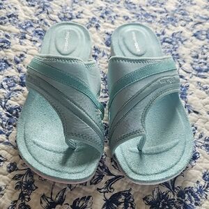 Easy Spirit 7.5W Light Blue Slide Sandals (WIDE)